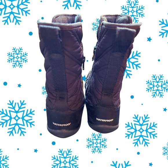 Columbia Snow Boots, Size 5 - Picture 4 of 6